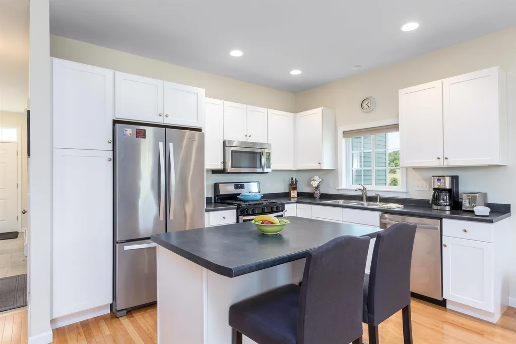 8 Hawthorne Place Barre Town VT 05641