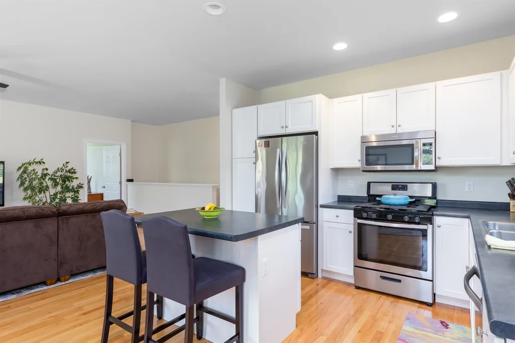 8 Hawthorne Place Barre Town VT 05641