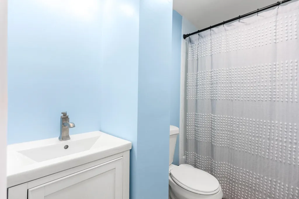 373 Pickering Street Manchester NH 03104
