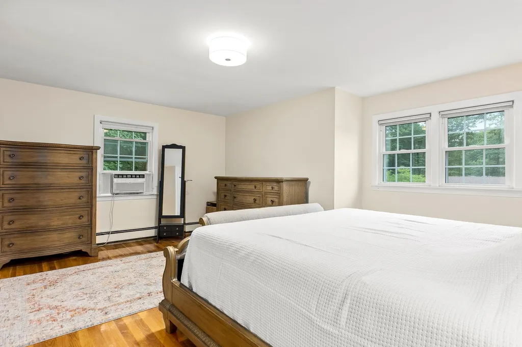 373 Pickering Street Manchester NH 03104