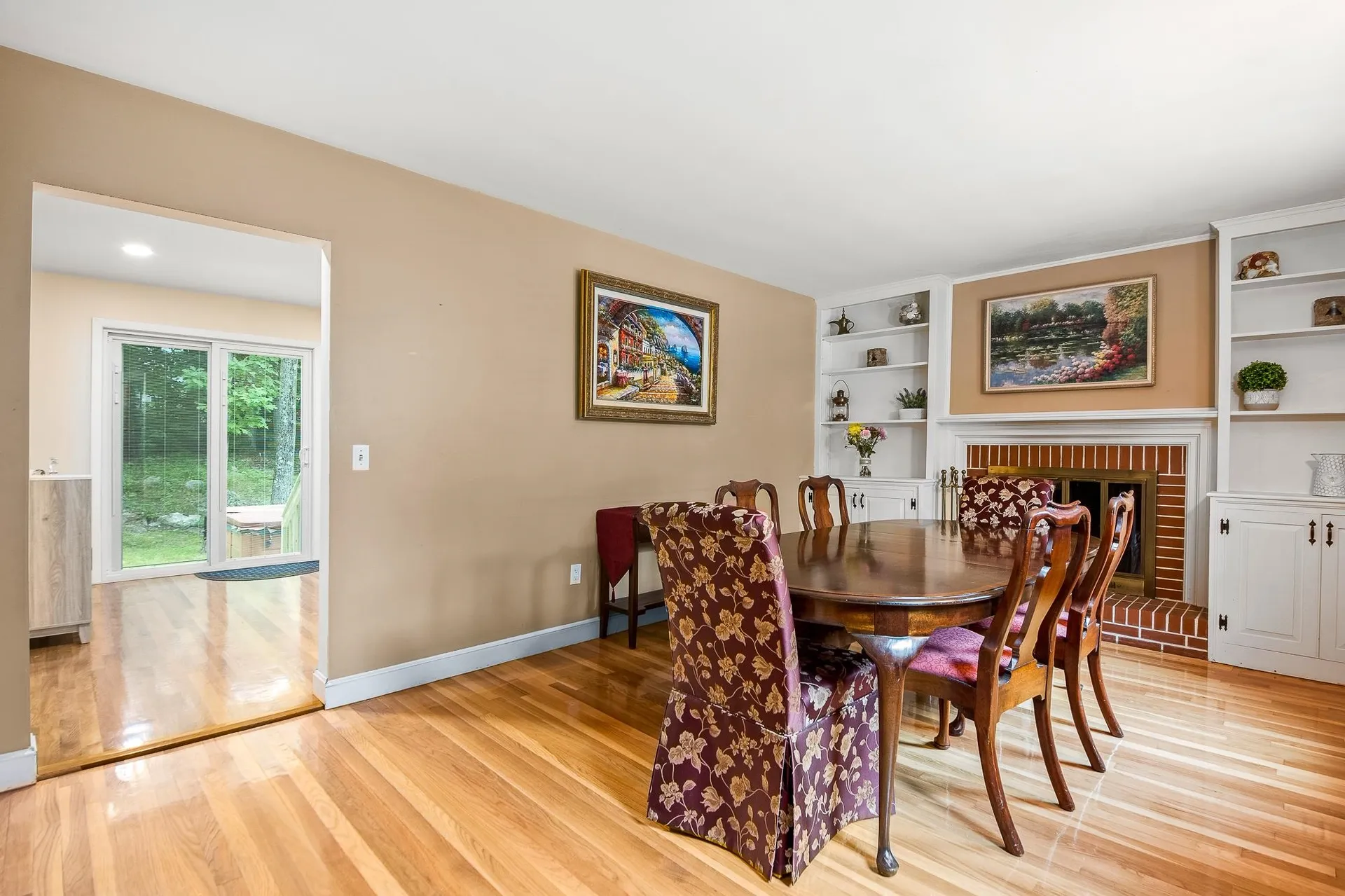 373 Pickering Street Manchester NH 03104