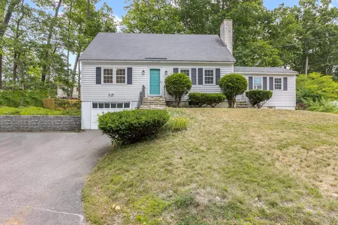 373 Pickering Street Manchester NH 03104