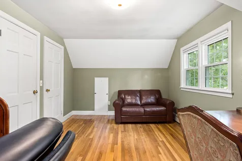 373 Pickering Street Manchester NH 03104
