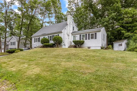 373 Pickering Street Manchester NH 03104