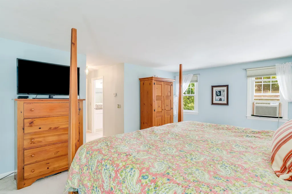 76 Christian Hill Road Amherst NH 03031