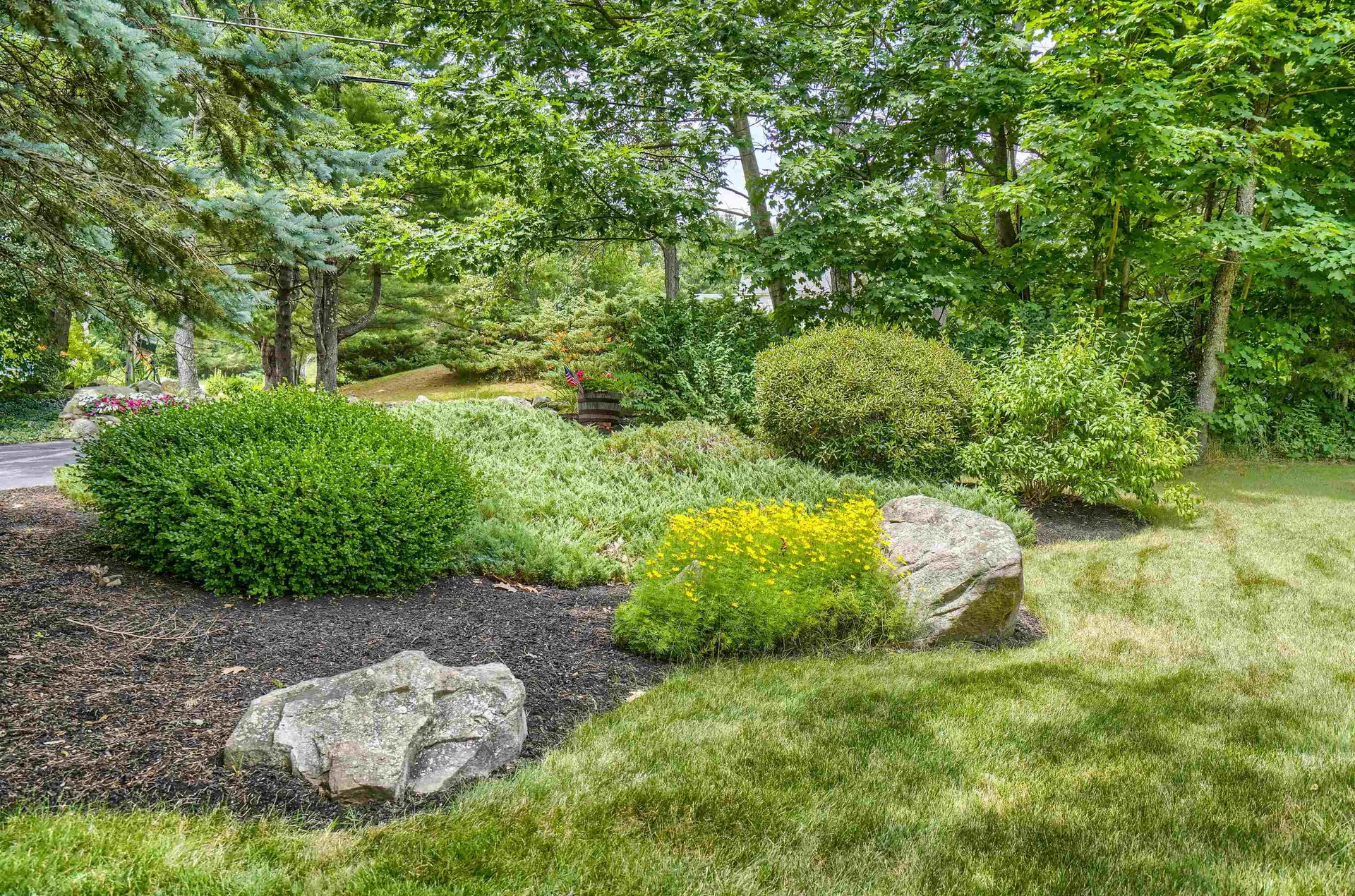 76 Christian Hill Road Amherst NH 03031