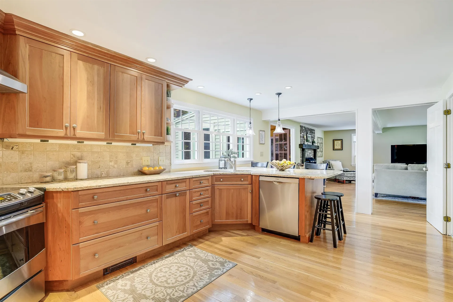 76 Christian Hill Road Amherst NH 03031