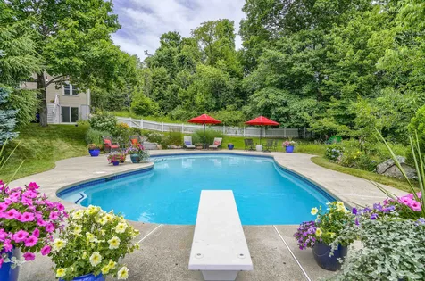 76 Christian Hill Road Amherst NH 03031