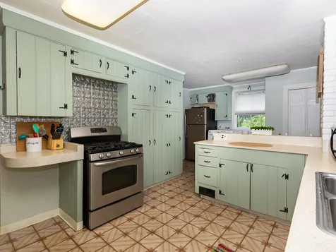 53 Mount Vernon Street Somersworth NH 03878
