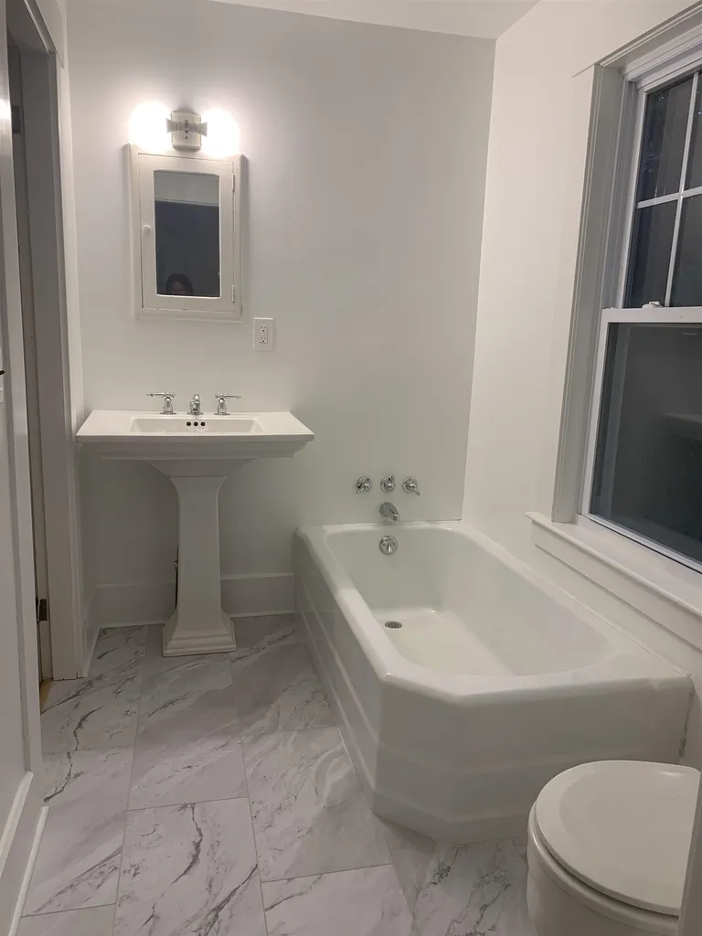 46 South Pleasant Street New London NH 03257