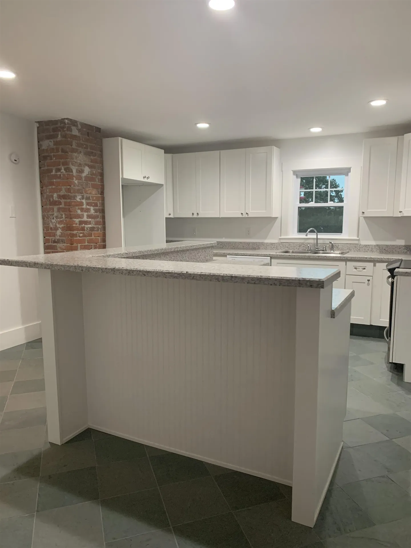 46 South Pleasant Street New London NH 03257