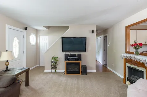 106 Lori Lane Burlington VT 05408