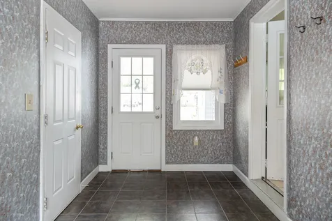 106 Lori Lane Burlington VT 05408