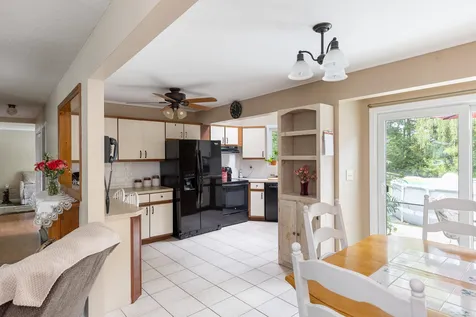 106 Lori Lane Burlington VT 05408