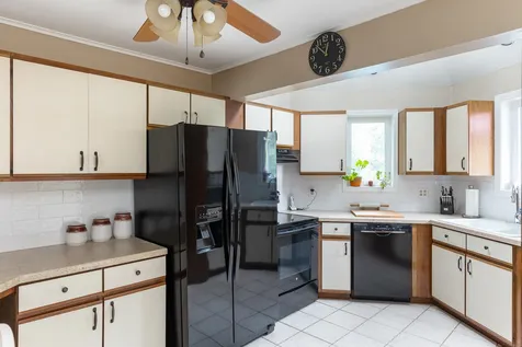 106 Lori Lane Burlington VT 05408