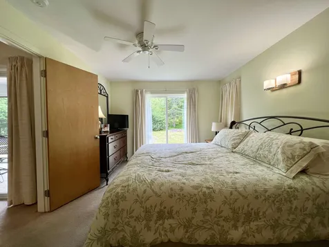 173 Squires Lane New London NH 03257