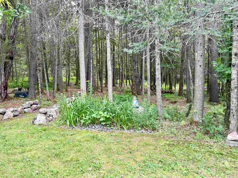 173 Squires Lane New London NH 03257