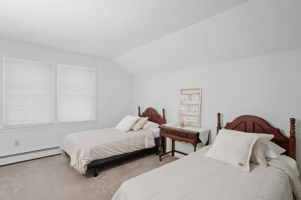 24 Oakmont Drive Concord NH 03301