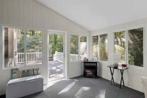 24 Oakmont Drive Concord NH 03301