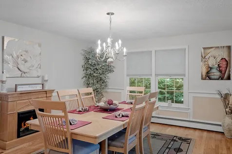 24 Oakmont Drive Concord NH 03301
