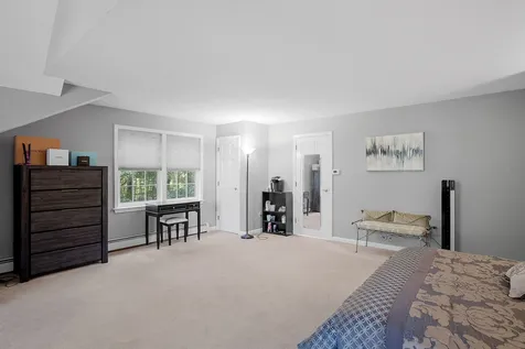 24 Oakmont Drive Concord NH 03301
