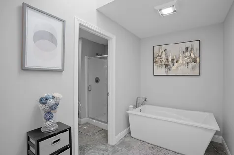24 Oakmont Drive Concord NH 03301