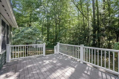 24 Oakmont Drive Concord NH 03301