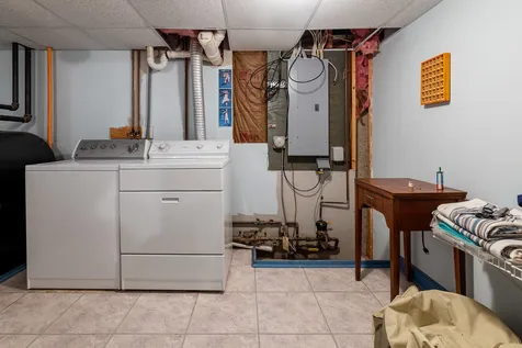 33 Caleb Dyer Lane Enfield NH 03748