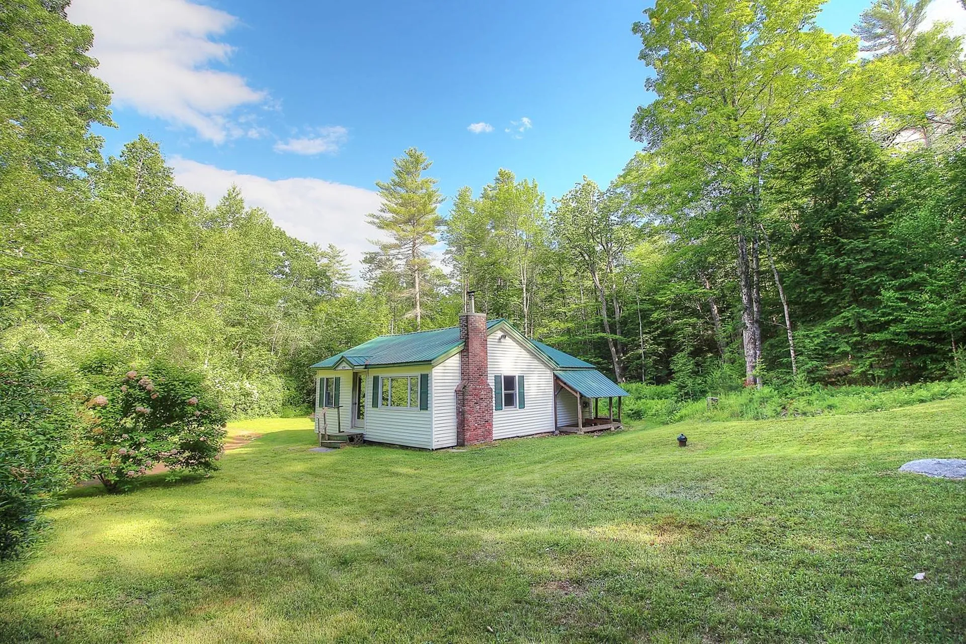 439 Roxbury Road Sanbornton NH 03269