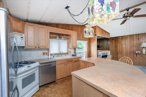 1 Trailerhome Drive Salem NH 03079