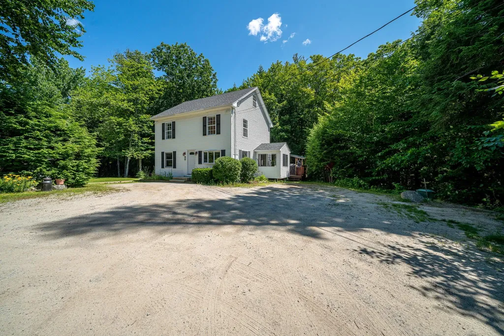 535 W. Main Street Hillsborough NH 03244