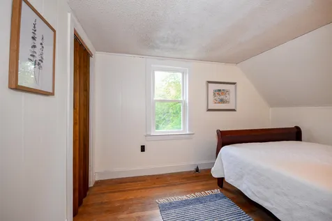 6 Hilton Road Dover NH 03820