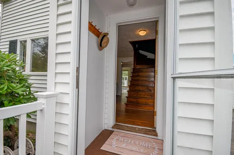 6 Hilton Road Dover NH 03820