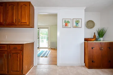 6 Hilton Road Dover NH 03820