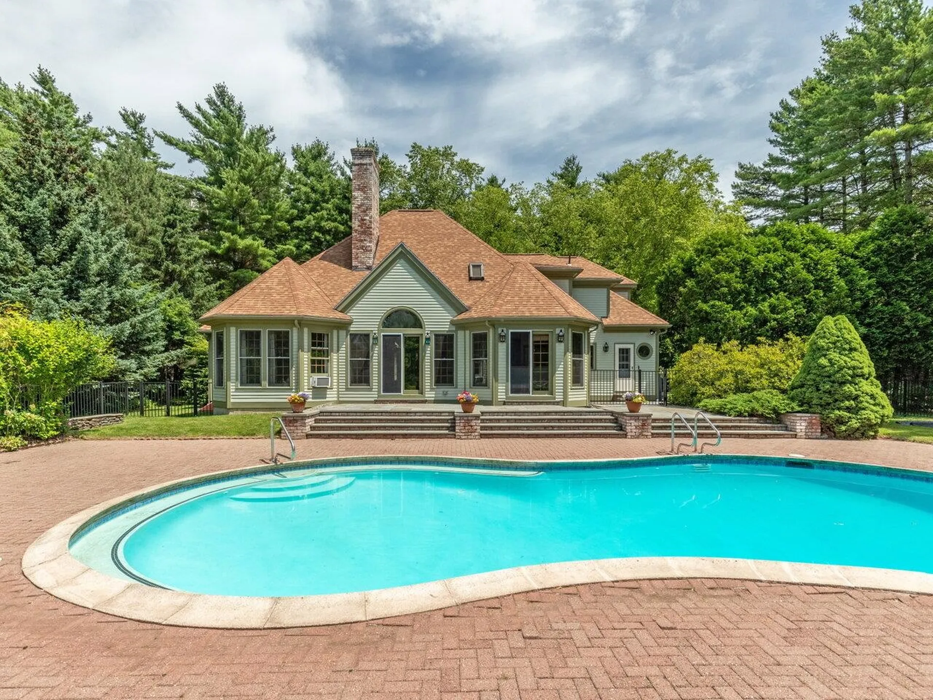 81 Goldenrod Lane Williston VT 05495