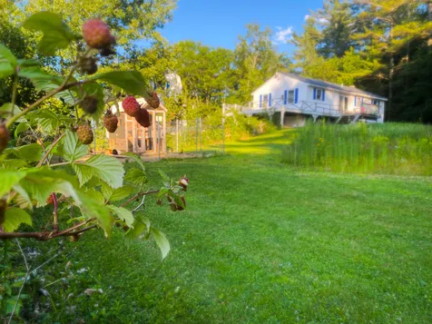 207 Jones Hill Road Enfield NH 03748