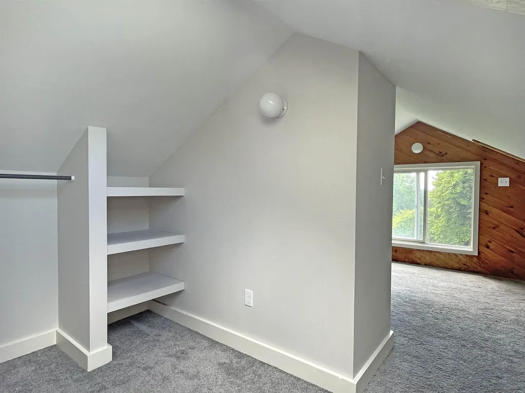 59 North Street New Haven VT 05472