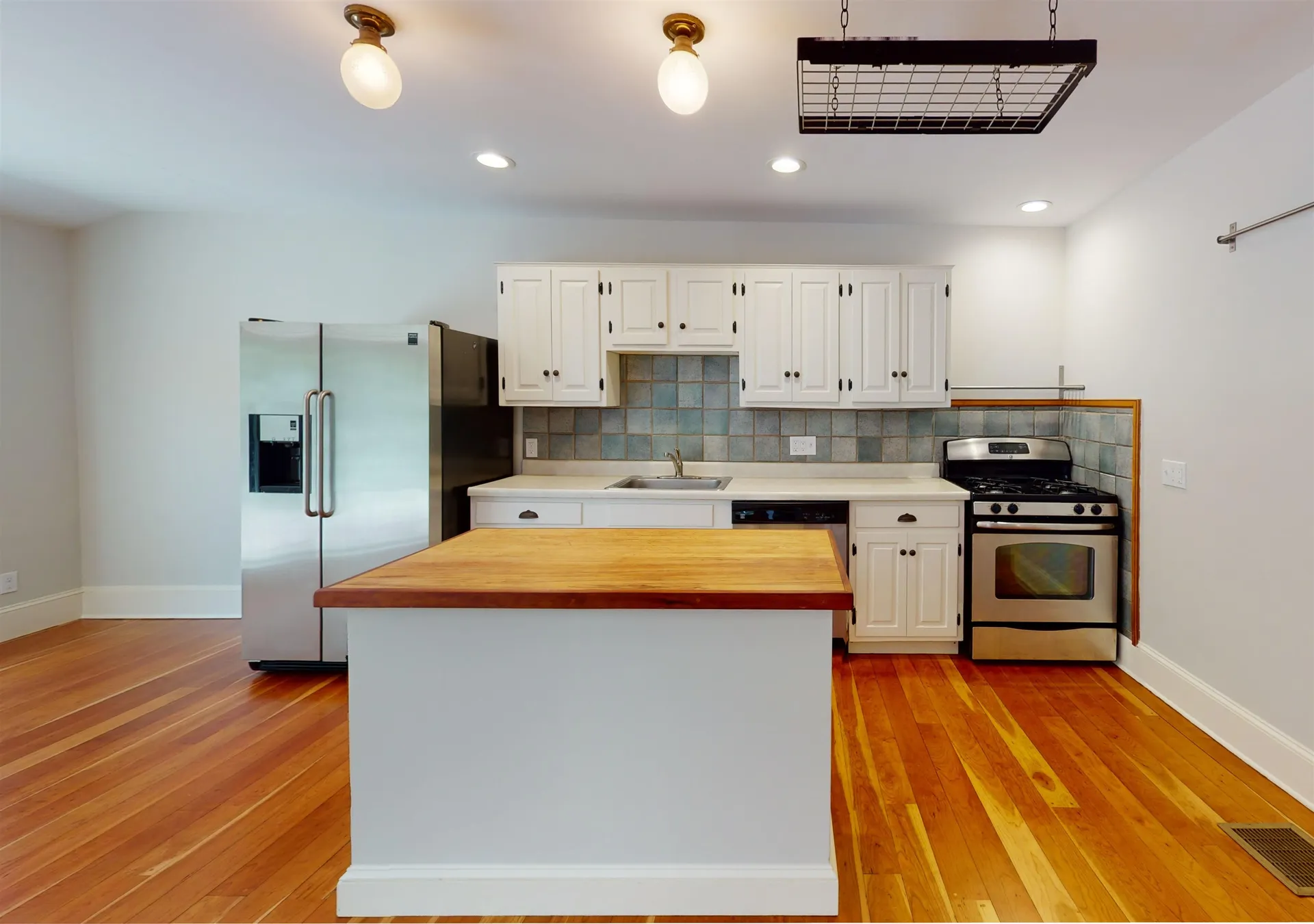 59 North Street New Haven VT 05472