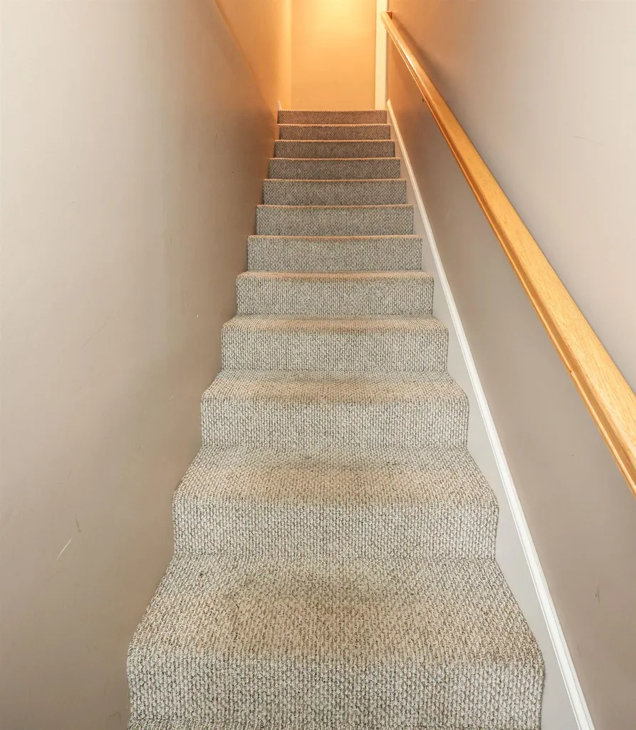 14b Sunshine Drive Hudson NH 03051