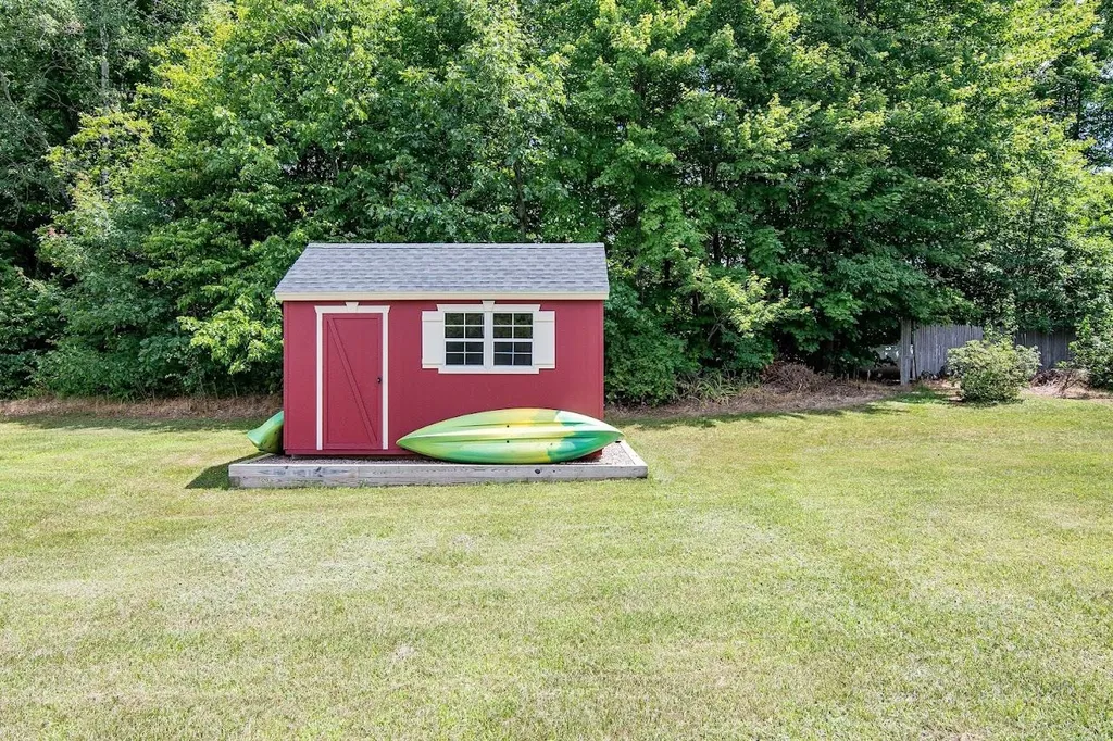 15 Morse Place Milton VT 05468