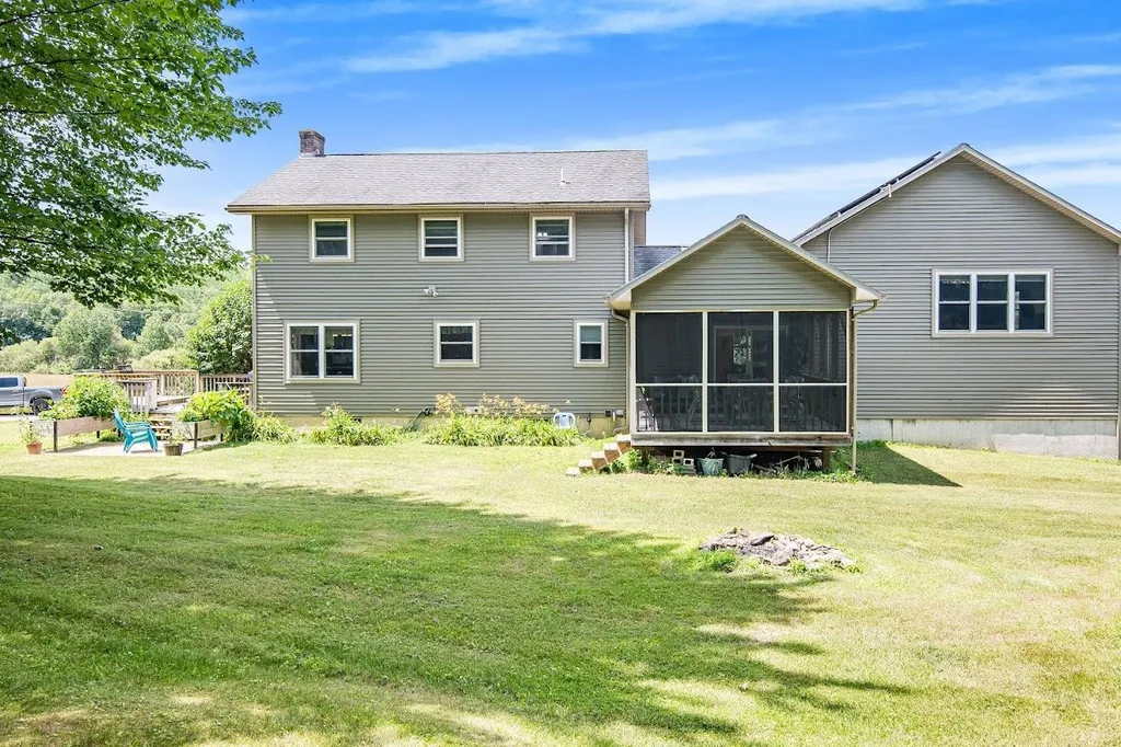 15 Morse Place Milton VT 05468