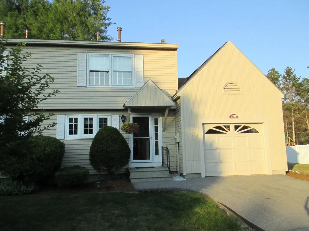 28d Stonehouse Lane Keene NH 03431
