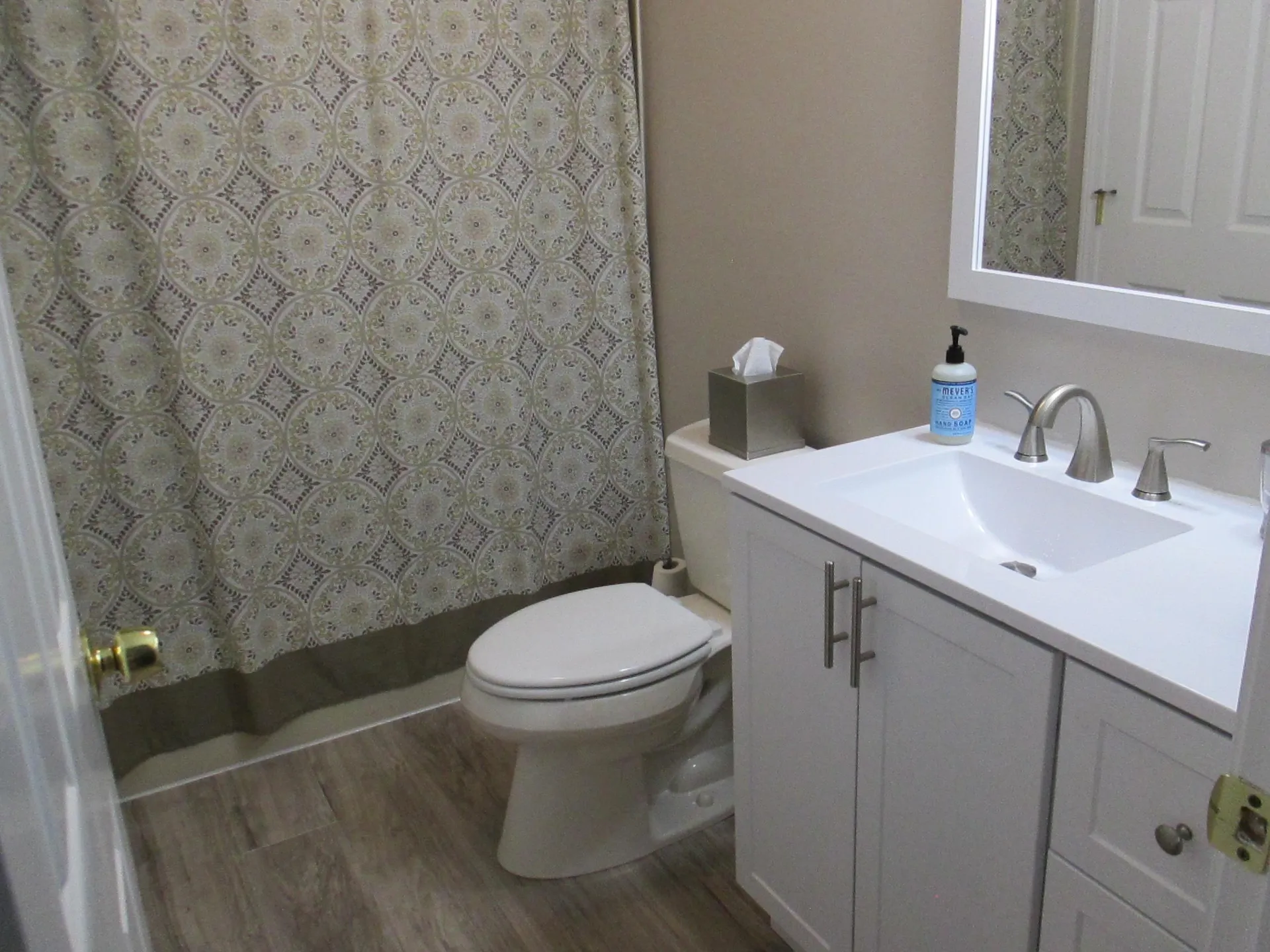 28d Stonehouse Lane Keene NH 03431