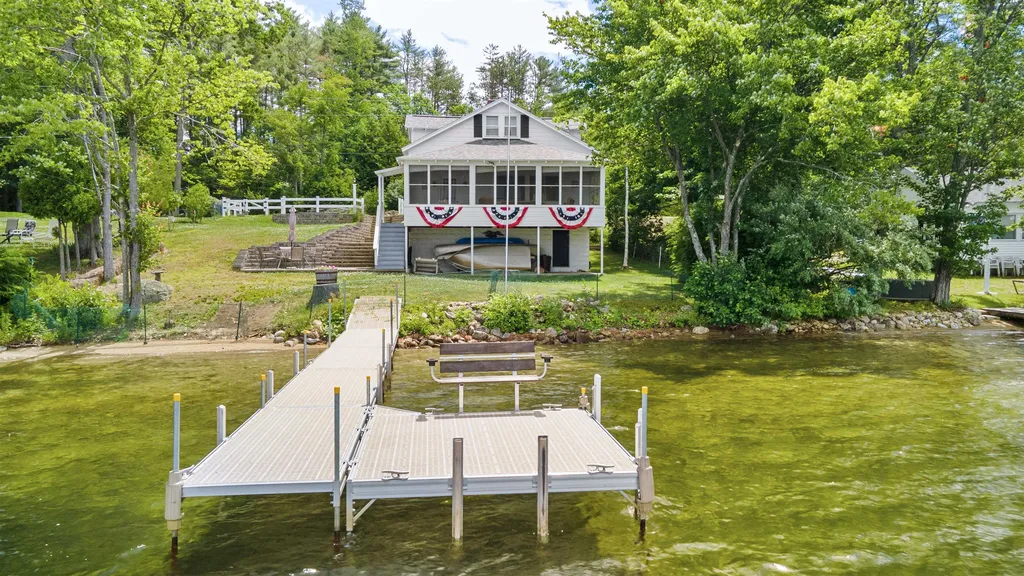 19 Gilman Shore Road Belmont NH 03220