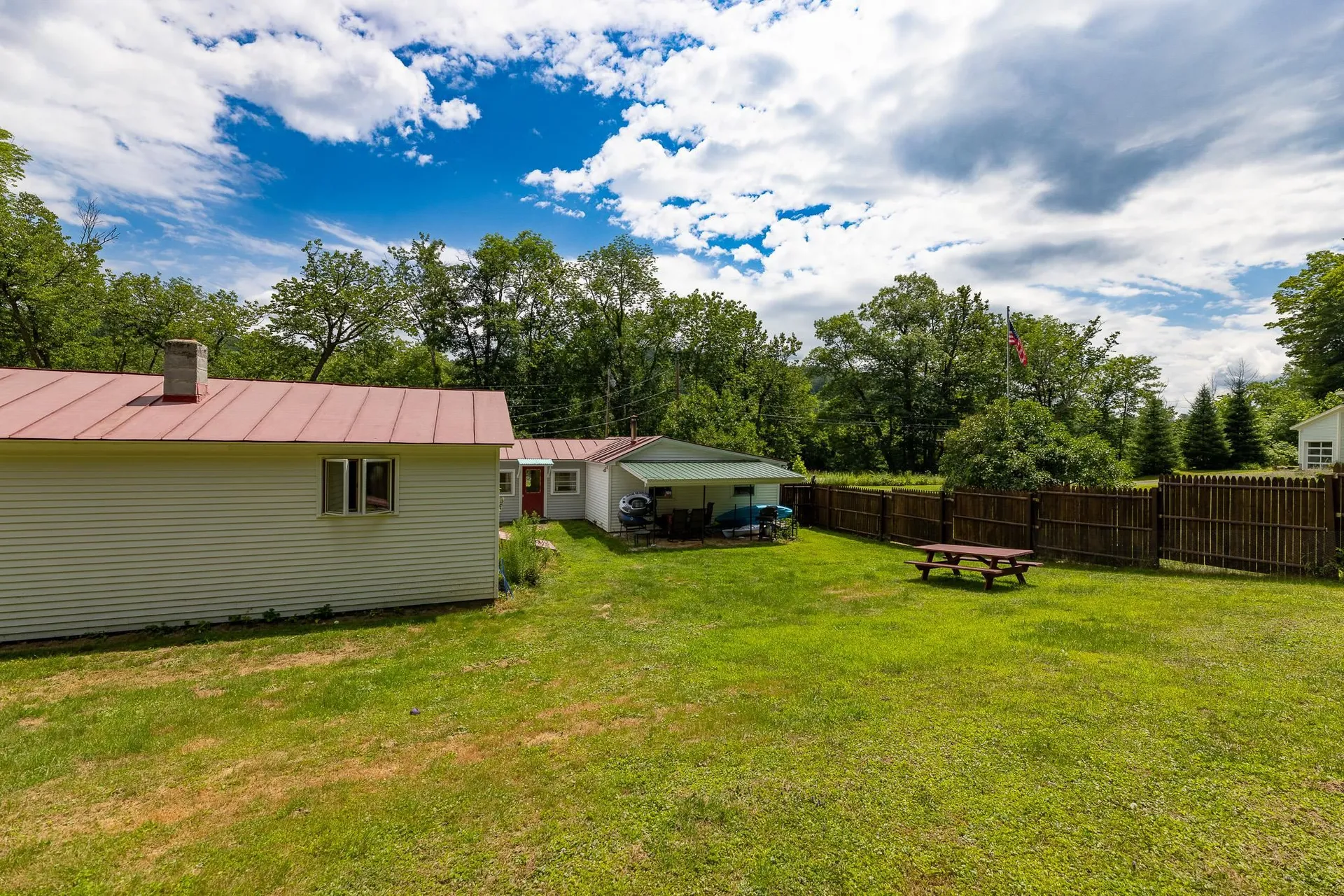 150 Pomfret Road Hartford VT 05084