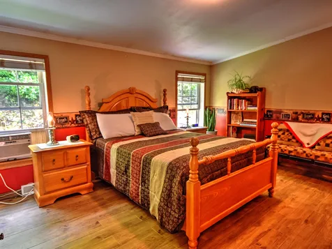 54 Boynton Road New Hampton NH 03256