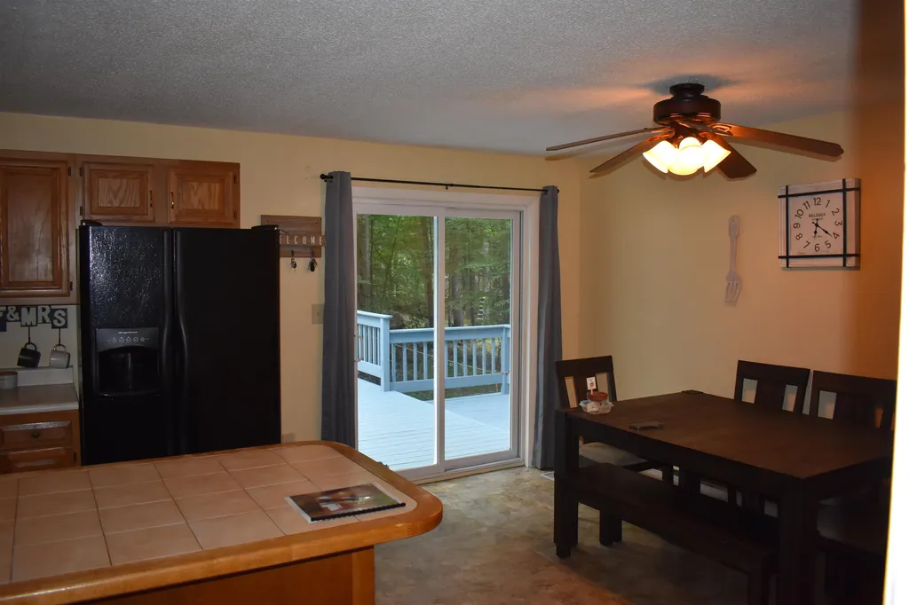 38r Scenic Drive Derry NH 03038