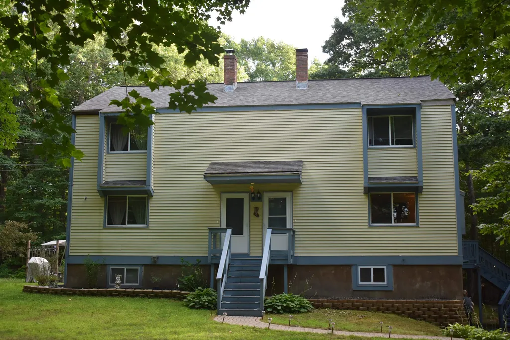 38r Scenic Drive Derry NH 03038