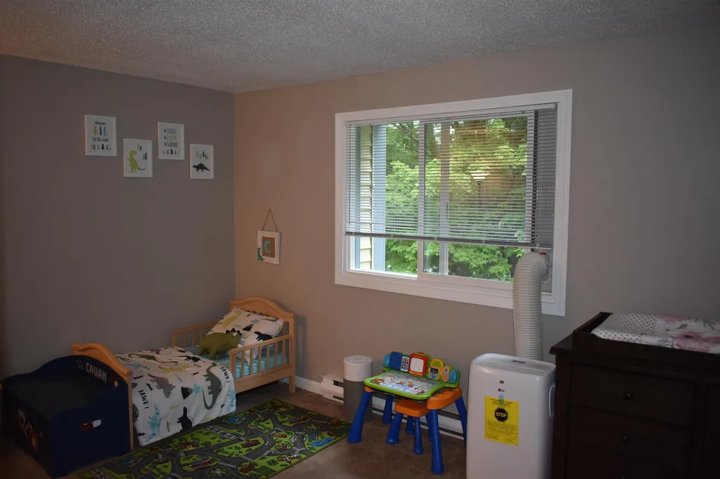 38r Scenic Drive Derry NH 03038