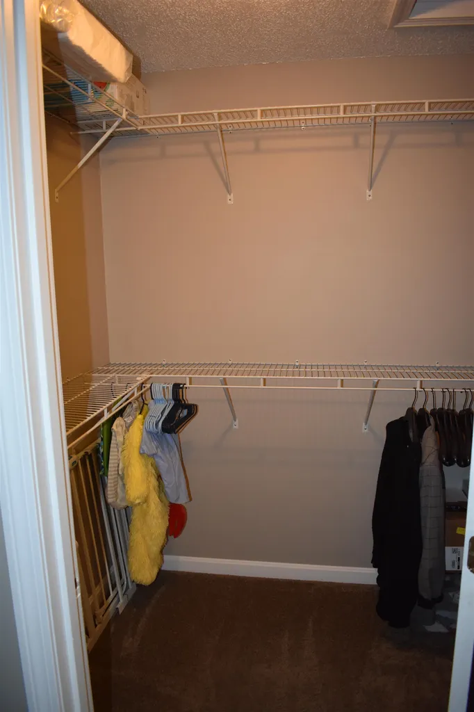 38r Scenic Drive Derry NH 03038